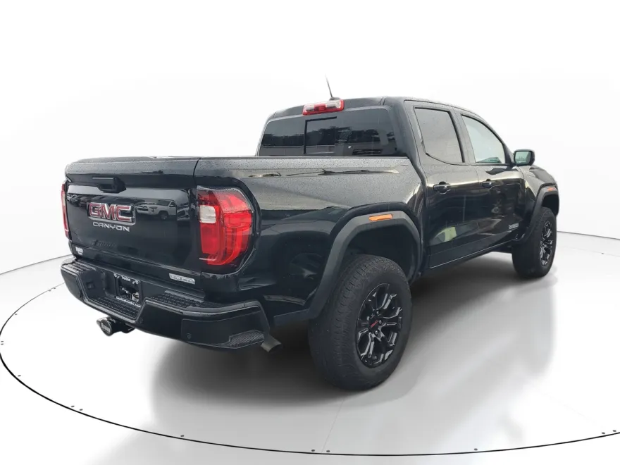 2024 Gmc Canyon Elevation photo 1