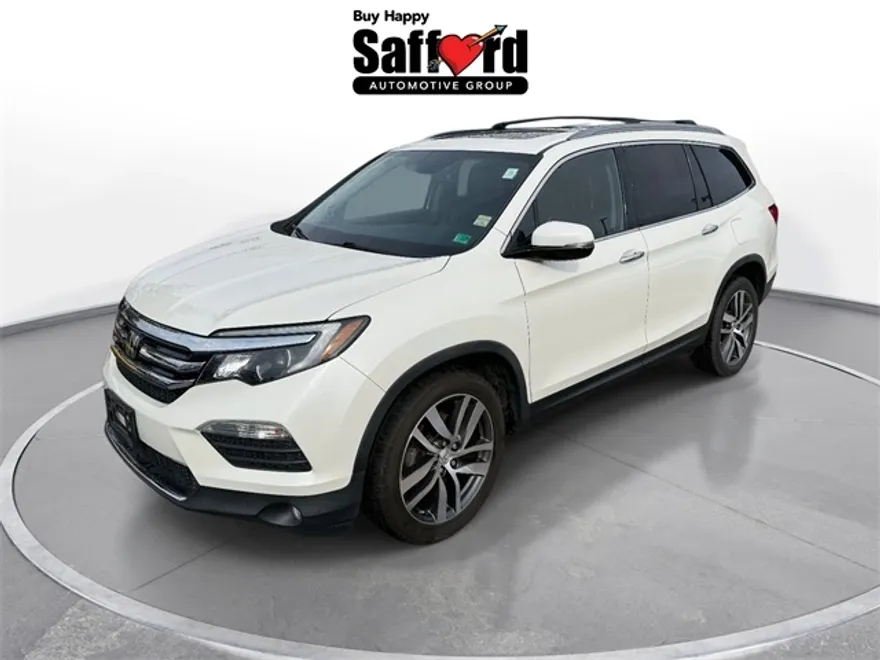 2017 Honda Pilot Elite photo 1