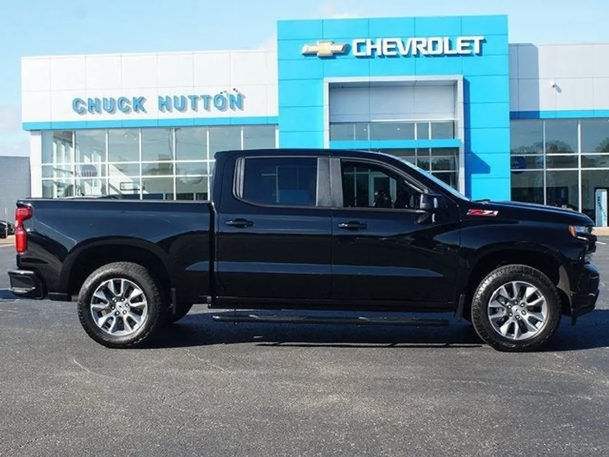 2022 Chevrolet Silverado 1500 RST photo 1