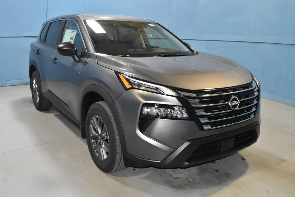 2026 Nissan Rogue S photo 1