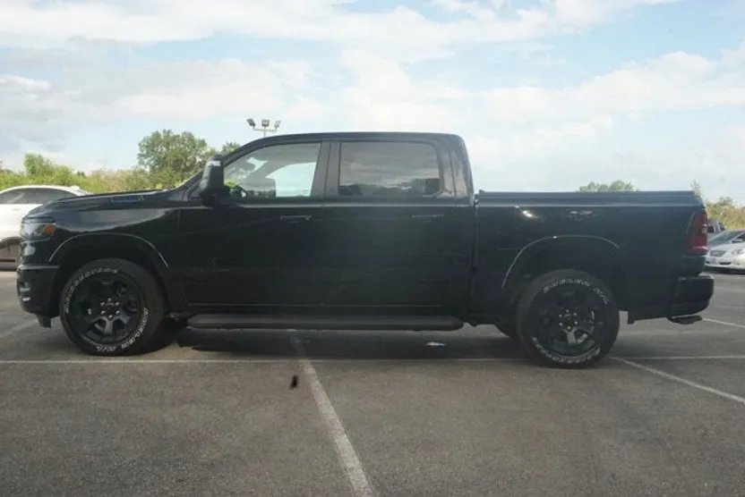 2025 Ram 1500 Big Horn photo 1