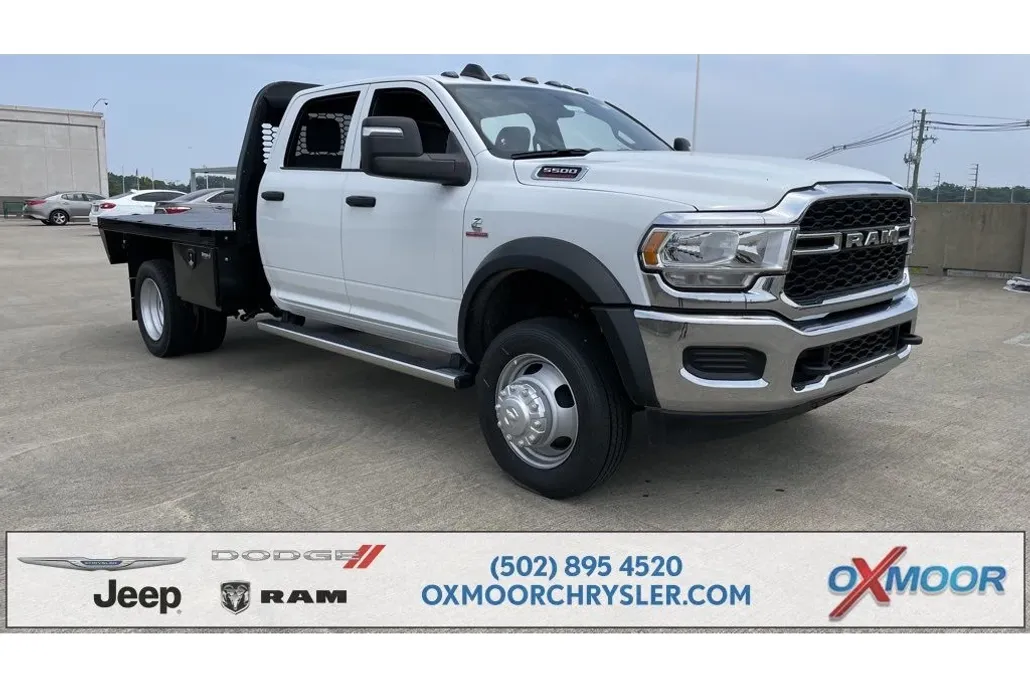 2024 Ram 5500 Tradesman photo 1