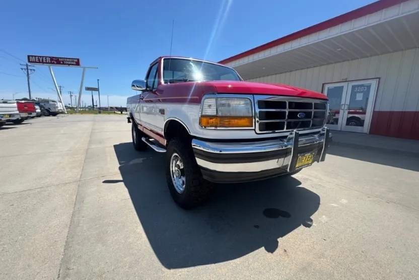 1994 Ford F-150 photo 1