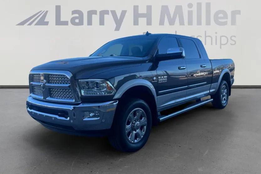 2016 Ram 3500 Laramie photo 1