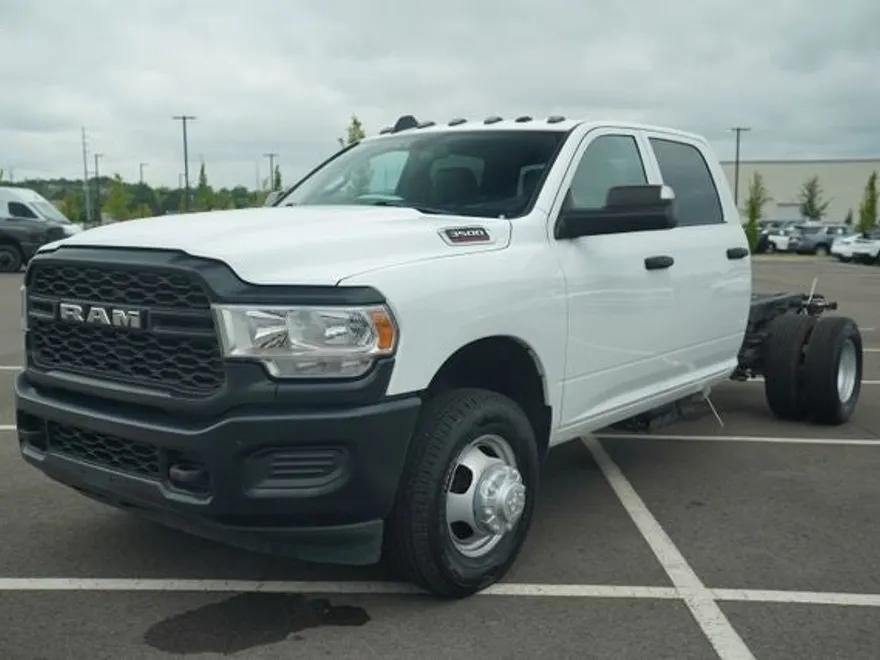 2022 Ram 3500 Tradesman SLT Laramie Limited photo 1