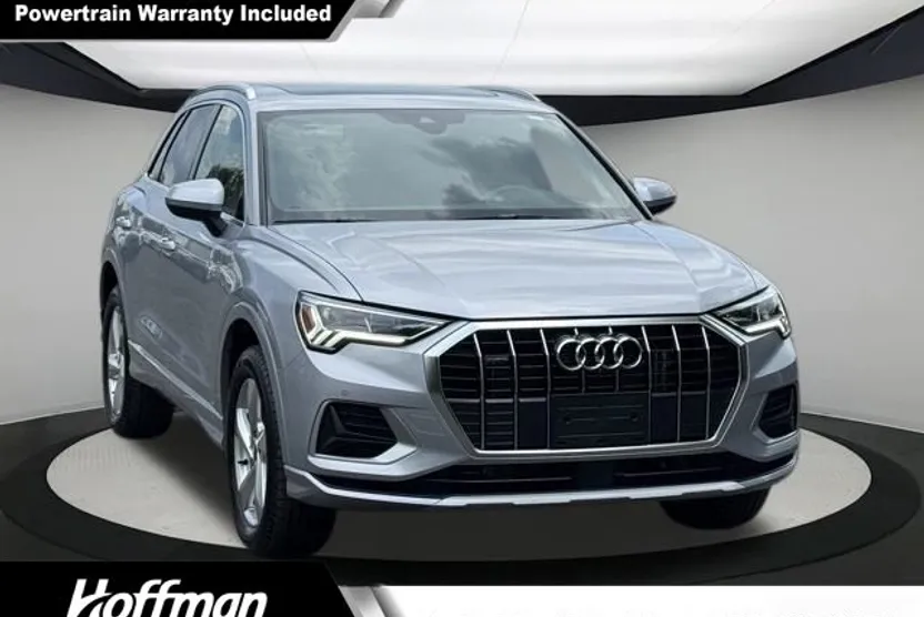 2022 Audi Q3 Premium Plus photo 1