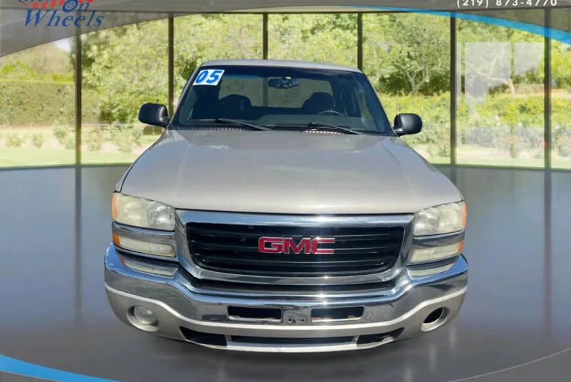 2005 Gmc Sierra 1500 photo 1