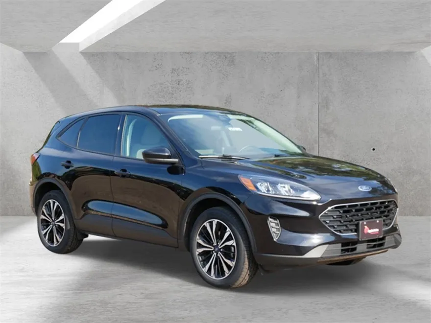 2022 Ford Escape SE photo 1