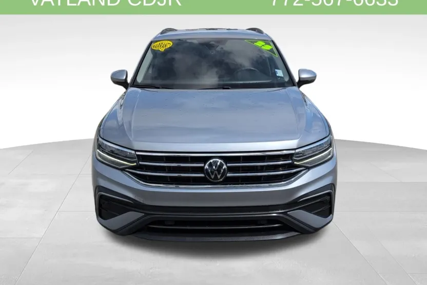2023 Volkswagen Tiguan S photo 1