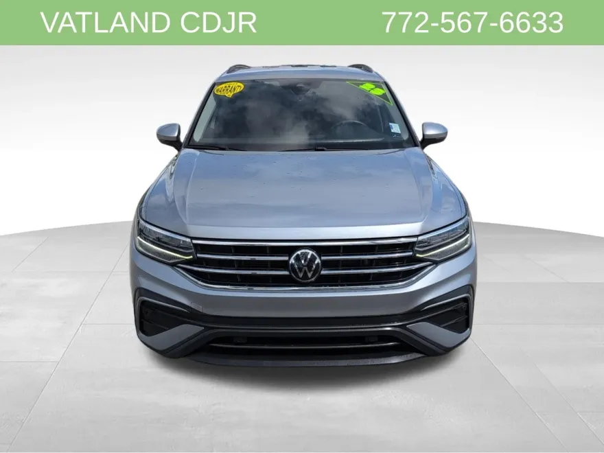 2023 Volkswagen Tiguan S photo 1