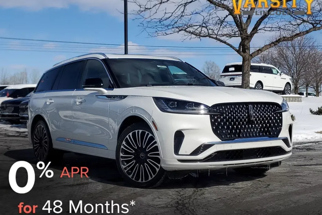 2025 Lincoln Aviator Black Label photo 1