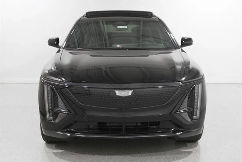 2026 Cadillac Lyriq Sport photo 1