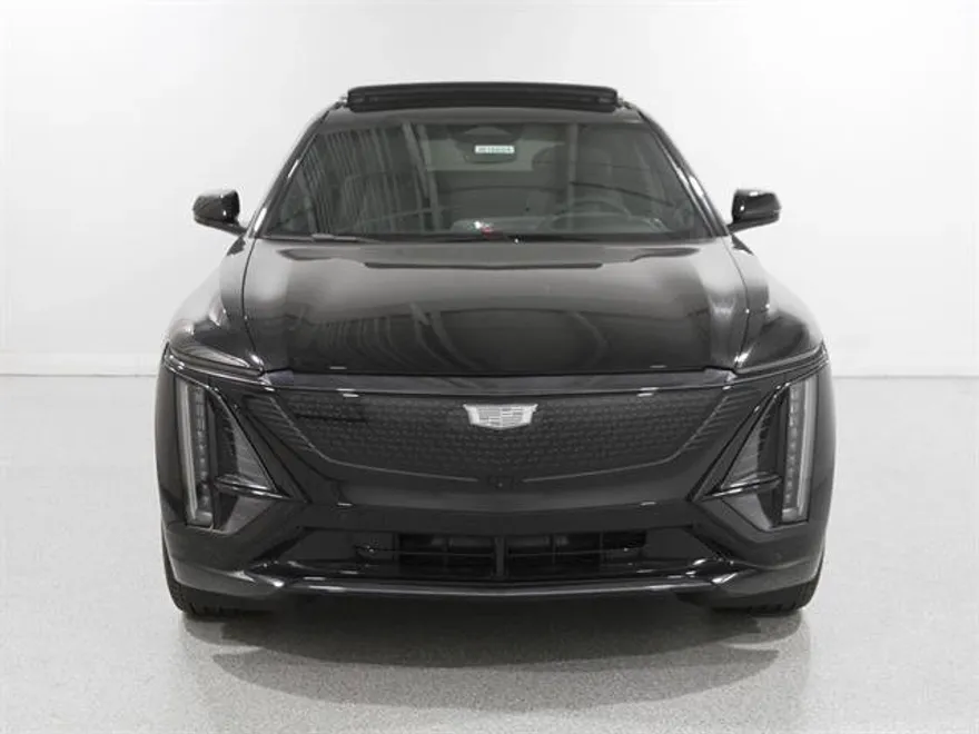 2026 Cadillac Lyriq Sport photo 1