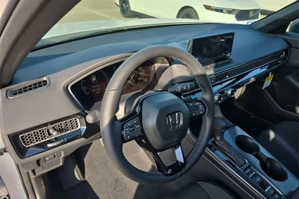 2025 Honda Civic Sport Hatchback photo 1