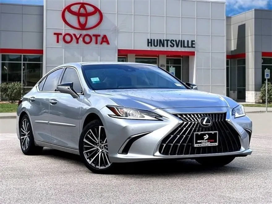 2023 Lexus ES 350 Luxury photo 1