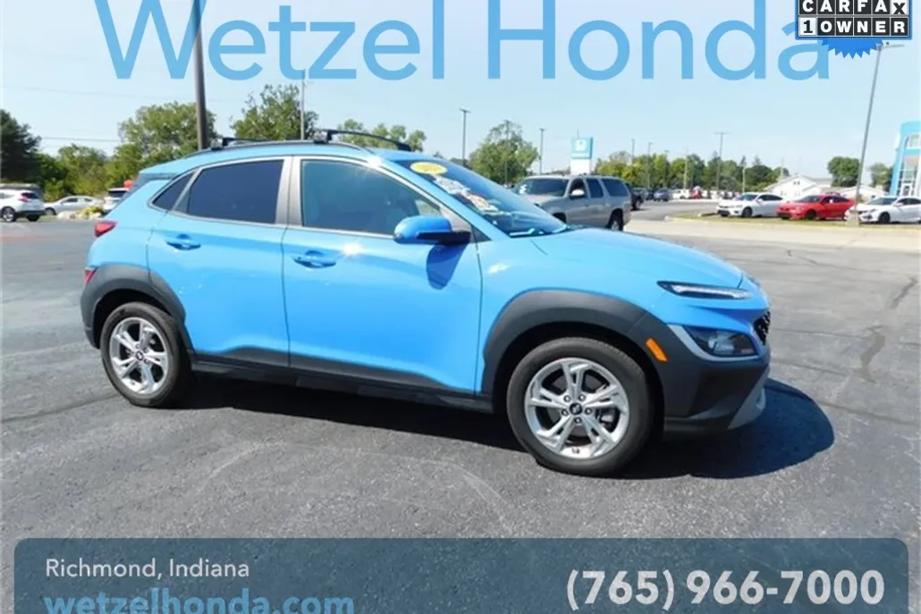 2022 Hyundai Kona SEL photo 1