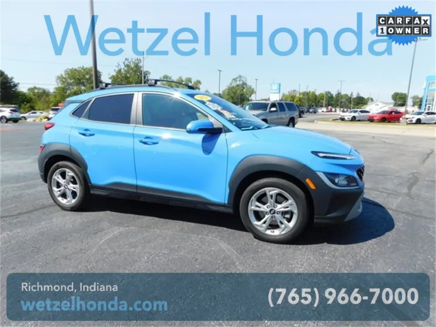 2022 Hyundai Kona SEL photo 1