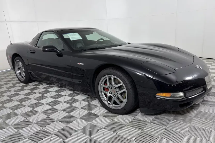2003 Chevrolet Corvette Z06 Hardtop photo 1