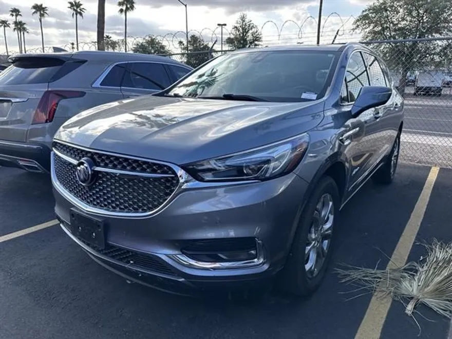 2020 Buick Enclave Avenir photo 1