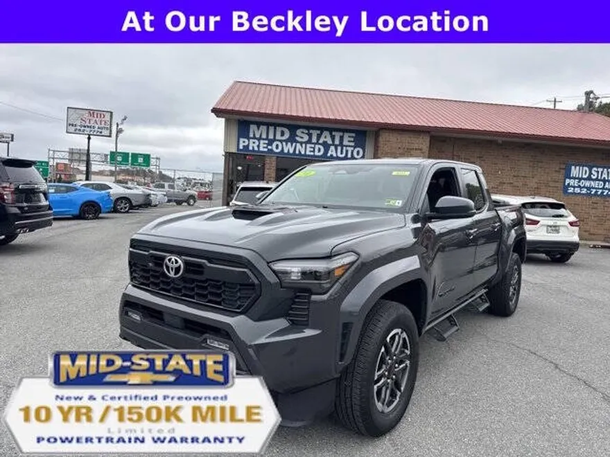 2024 Toyota Tacoma TRD Sport photo 1