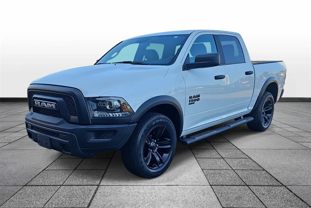 2023 Ram 1500 Classic Warlock photo 1