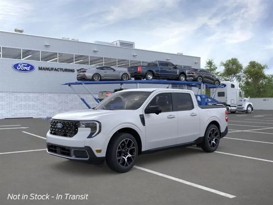 2025 Ford Maverick Lariat photo 1