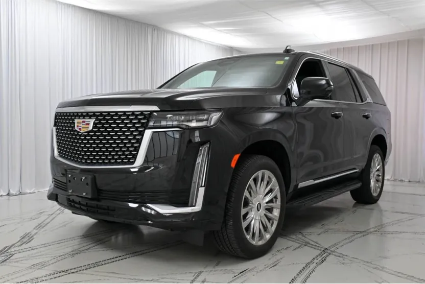 2023 Cadillac Escalade Premium Luxury photo 1