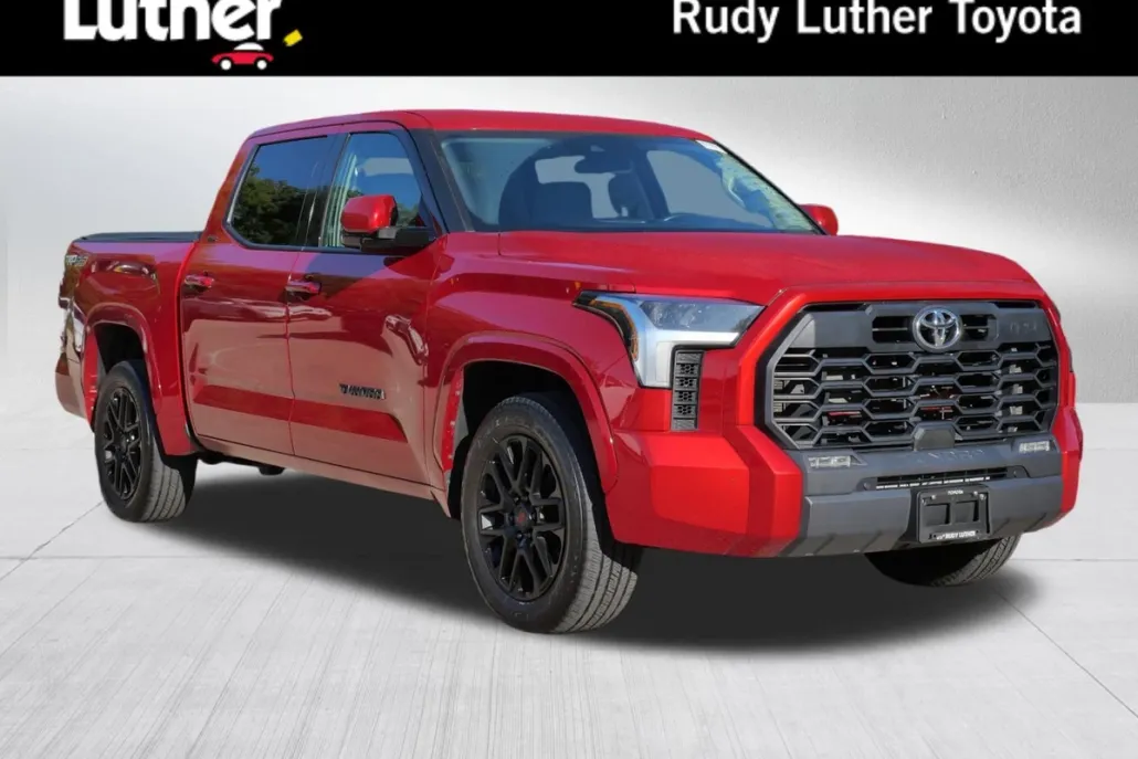 2022 Toyota Tundra SR5 photo 1