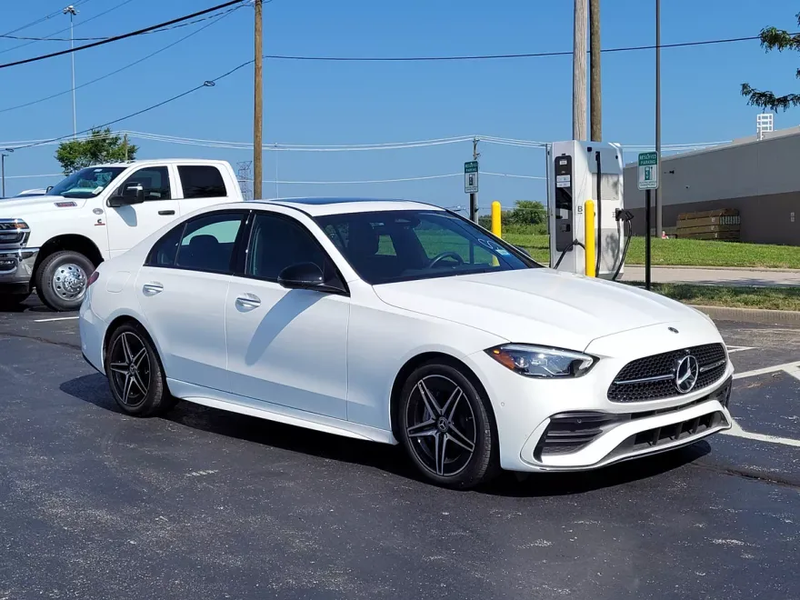 2023 Mercedes Benz C 300 4MATIC photo 1