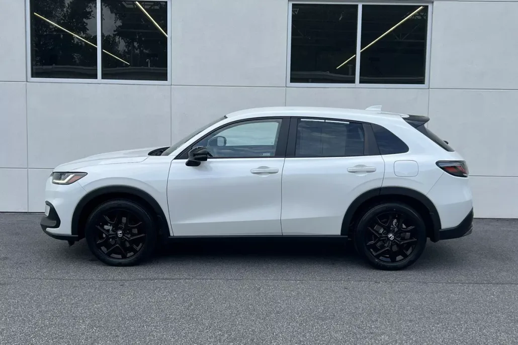 2023 Honda HR-V Sport photo 1
