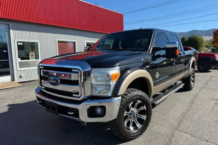 2011 Ford F-350 Lariat photo 1