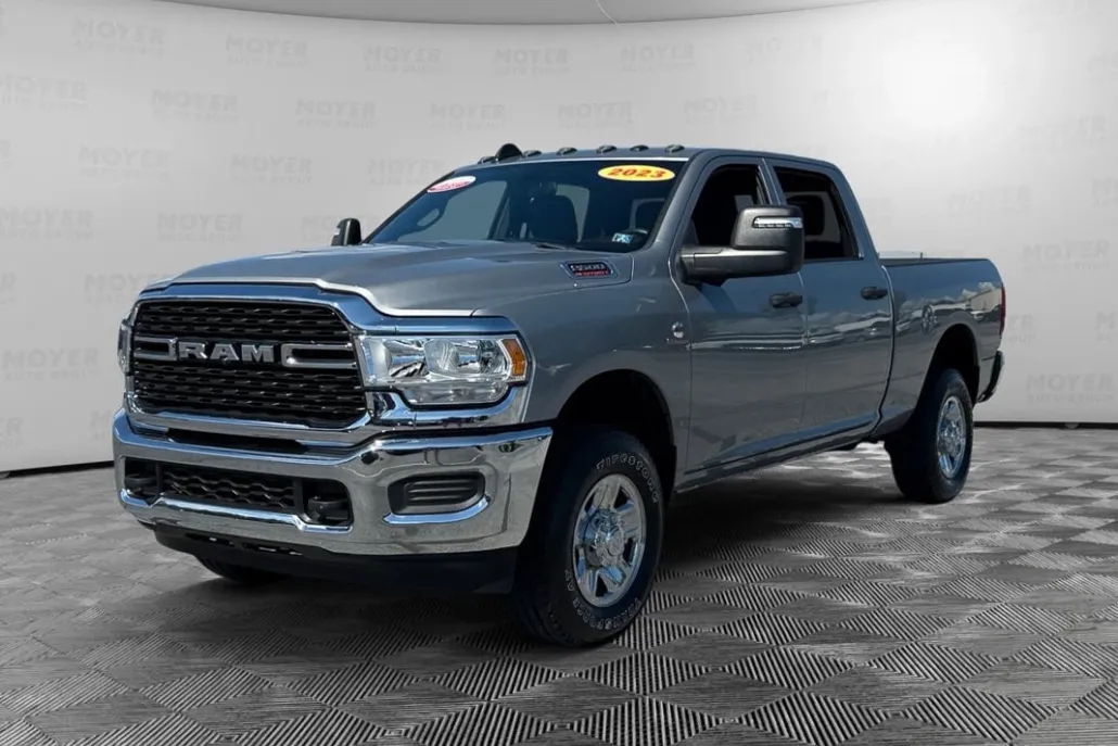 2023 Ram 2500 Tradesman photo 1