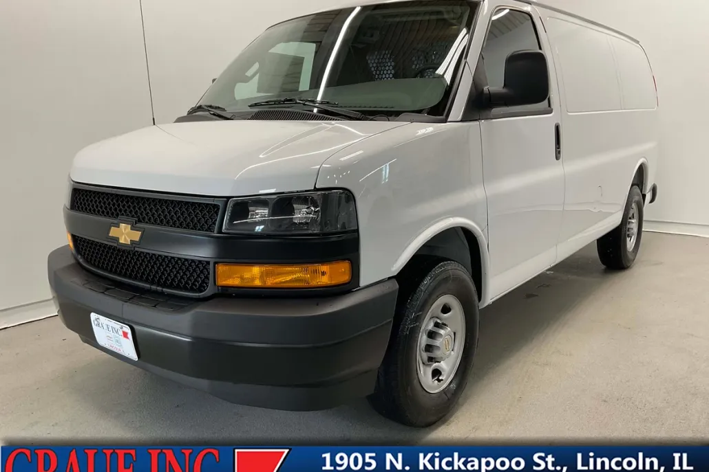 2025 Chevrolet Express Cargo 2500 photo 1