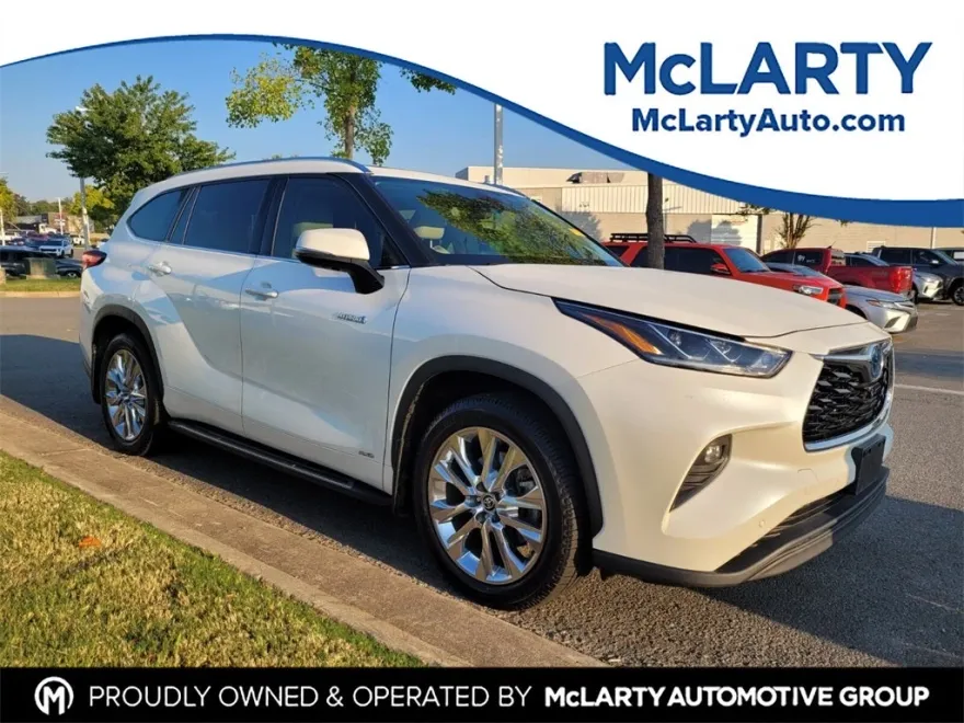 2020 Toyota Highlander Hybrid Limited photo 1