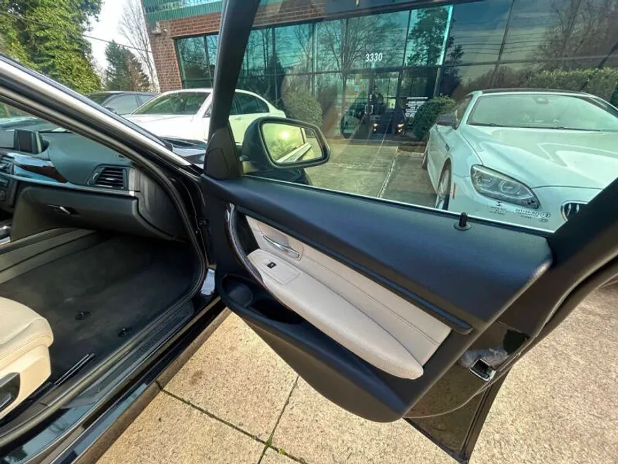 2015 Bmw 328i photo 1