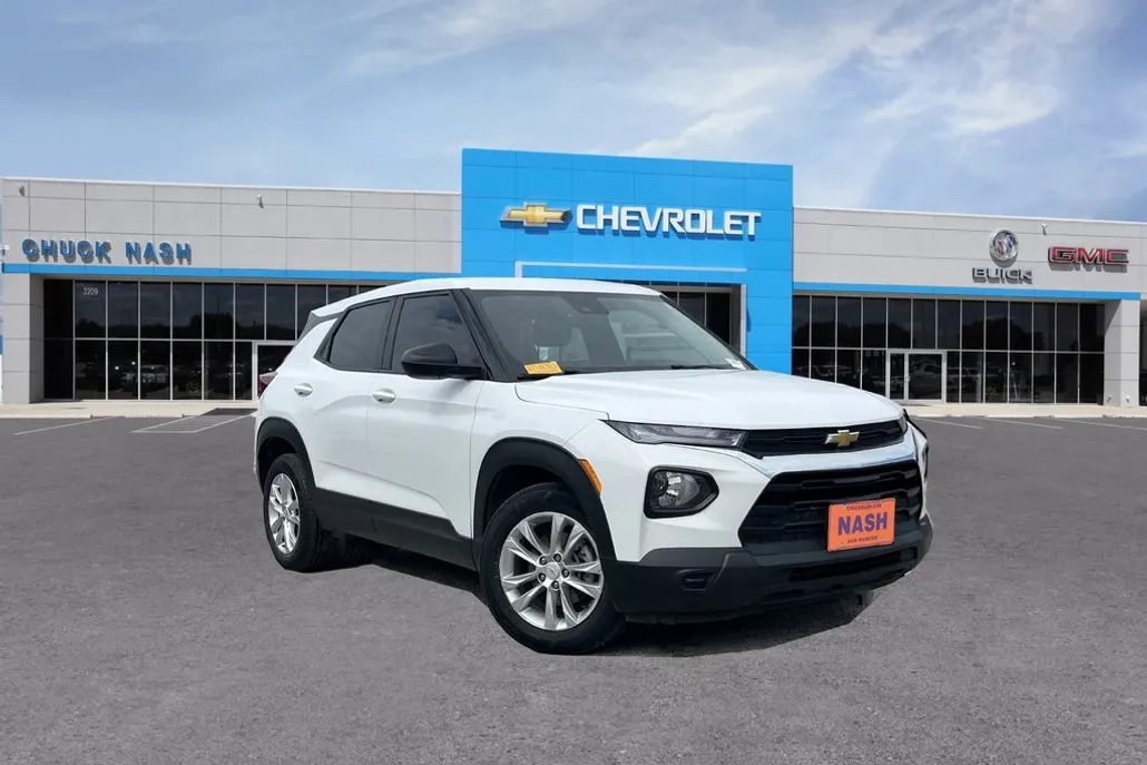 2022 Chevrolet Trailblazer LS photo 1