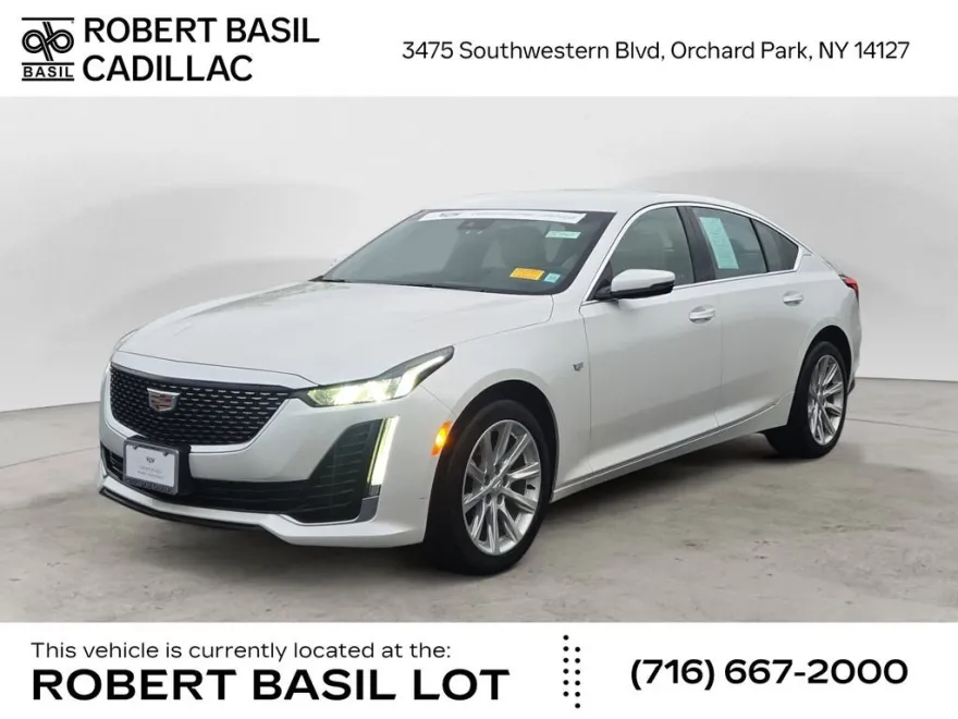 2023 Cadillac CT5 Luxury photo 1