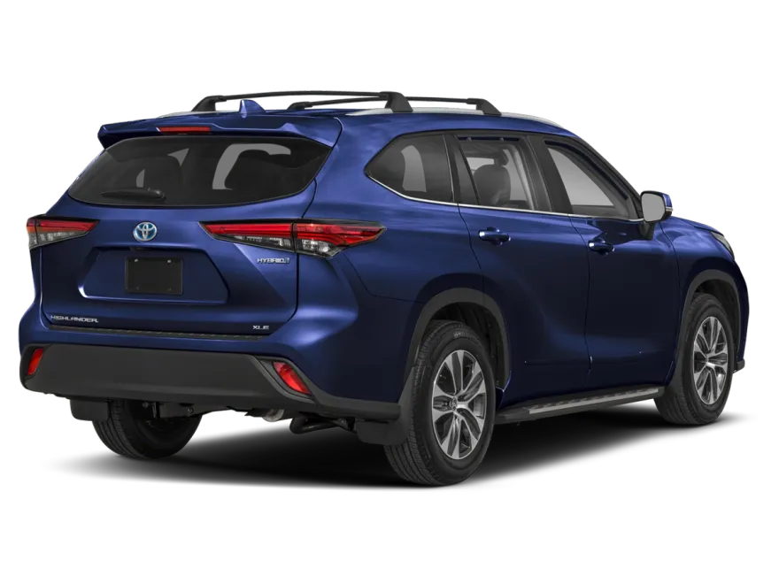 2025 Toyota Highlander XLE photo 1