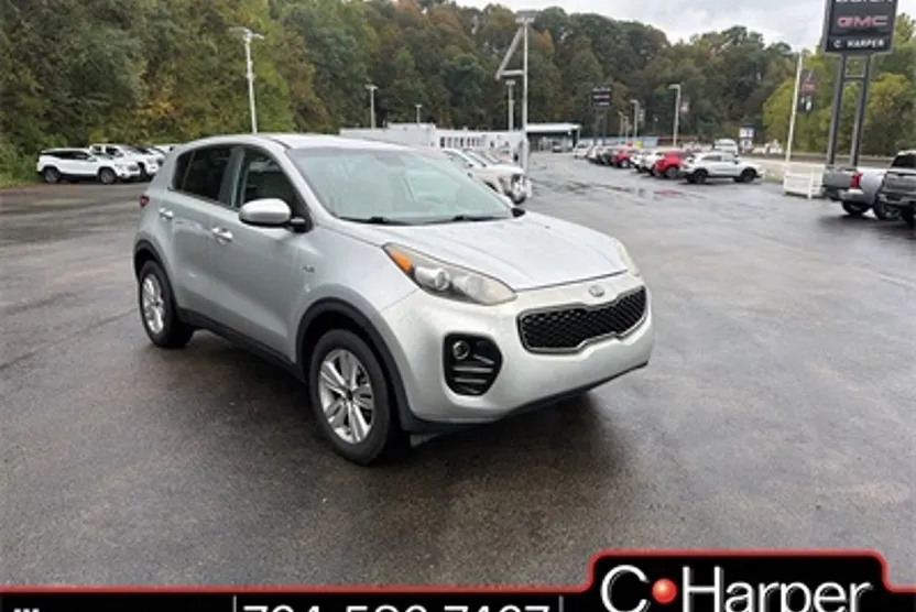 2017 Kia Sportage LX photo 1