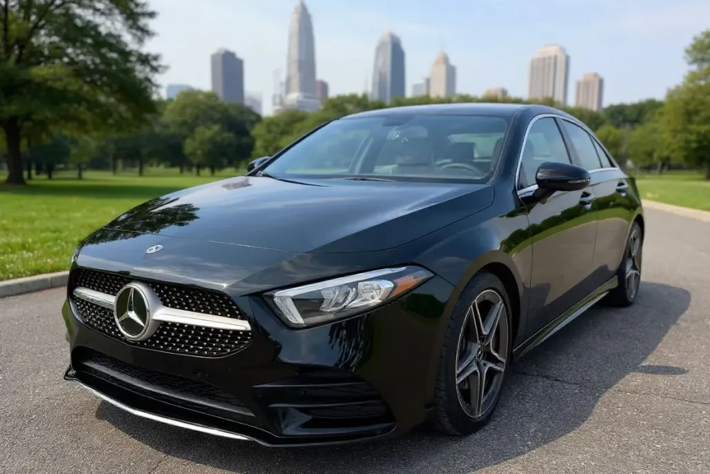 2020 Mercedes Benz A 220 4MATIC photo 1