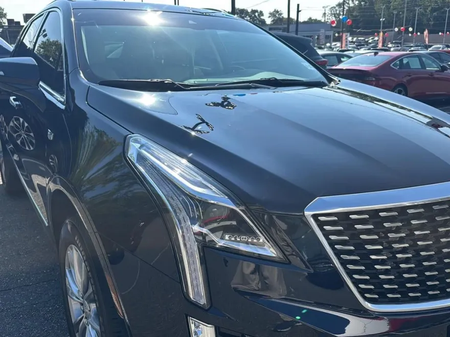 2022 Cadillac XT5 Premium Luxury photo 1