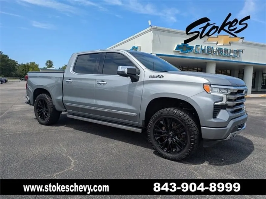 2023 Chevrolet Silverado 1500 High Country photo 1