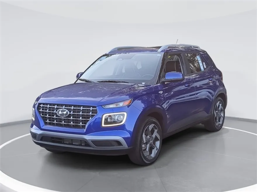 2024 Hyundai Venue Limited photo 1