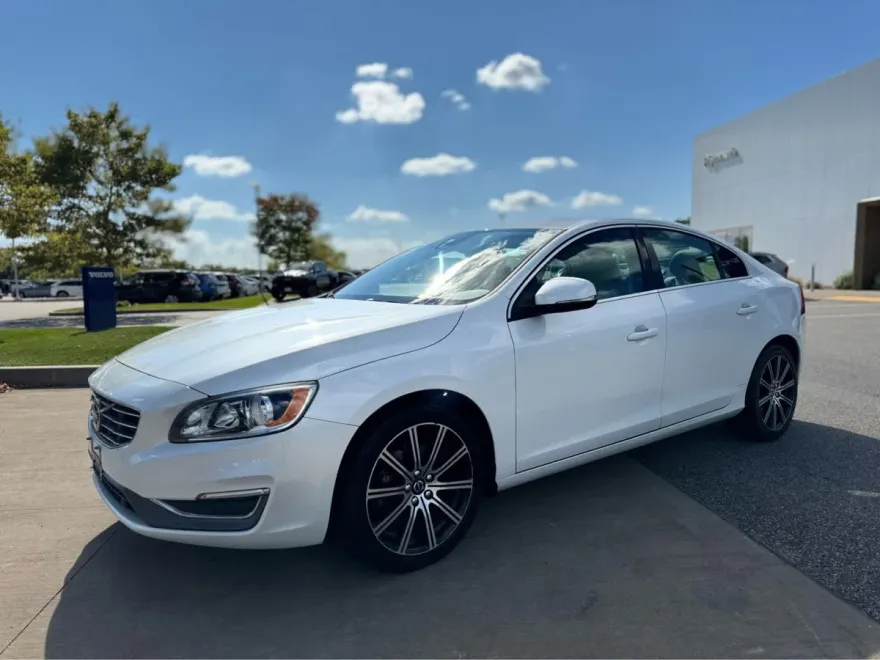 2018 Volvo S60 T5 Inscription photo 1