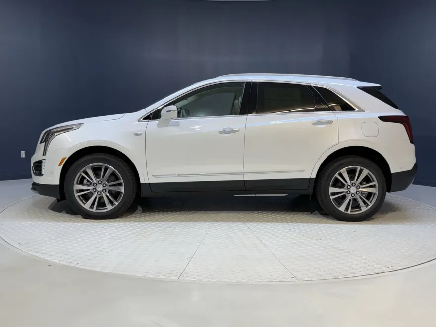 2025 Cadillac XT5 Premium Luxury photo 1