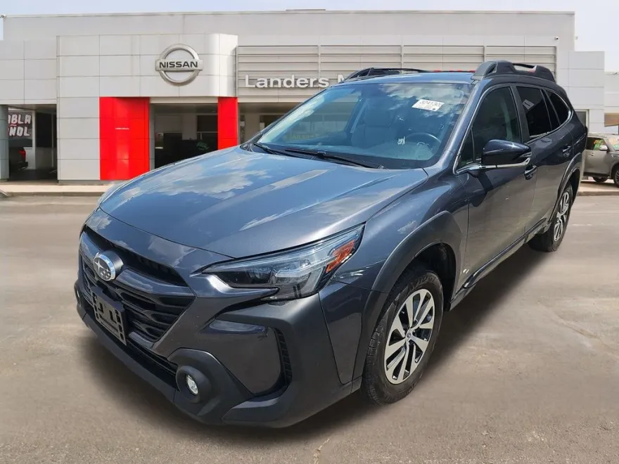 2024 Subaru Outback Premium photo 1