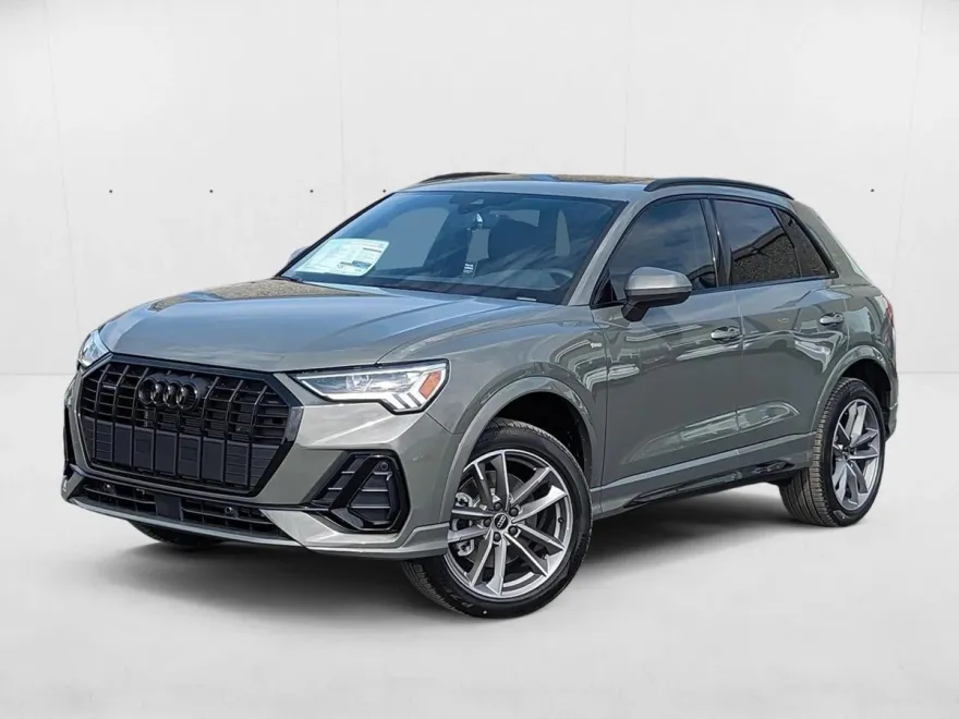 2025 Audi Q3 45 TFSI S line Premium photo 1