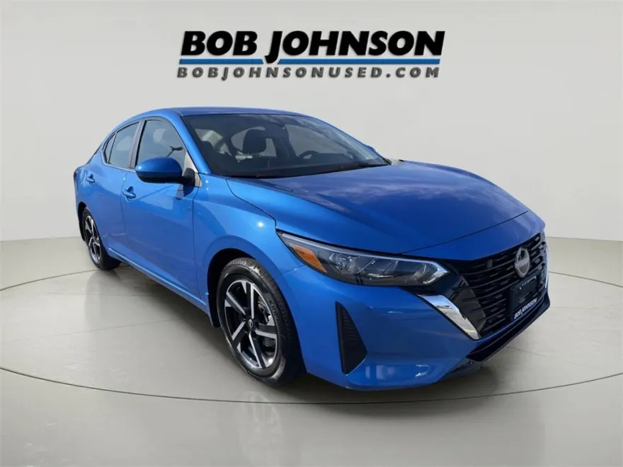 2025 Nissan Sentra SV photo 1