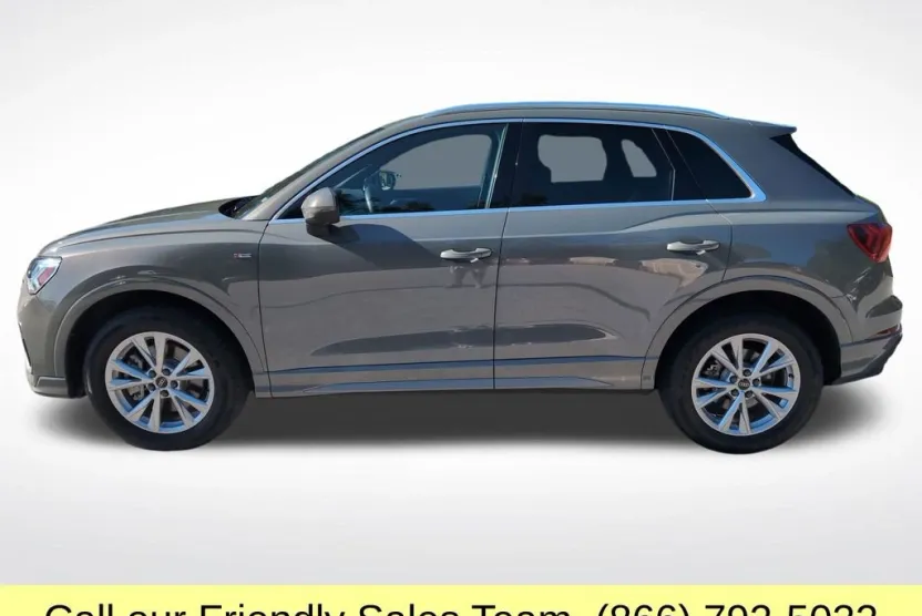 2024 Audi Q3 S line Premium photo 1