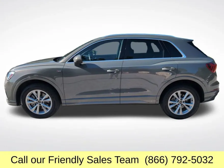 2024 Audi Q3 S line Premium photo 1